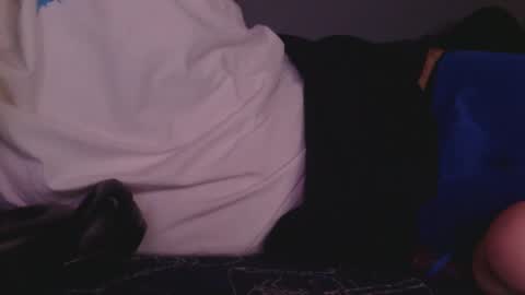 Dee online show from 01.05.25