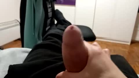 Snapshot of danny66bw chatting on 02.14.25 Dani online show from 02.14.25