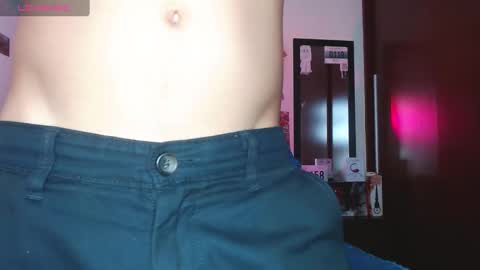 Snapshot of danny__phantom chatting on 01.18.25 phantom555 online show from 01.18.25