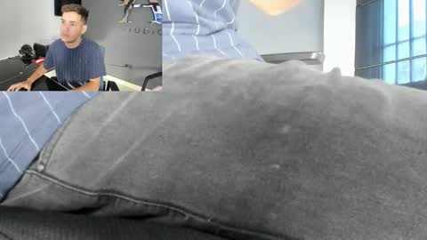 Snapshot of danny_and_lara chatting on 10.09.25 danny_and_lara online show from 10.09.25