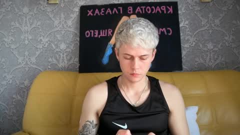Snapshot of danny_love01 chatting on 05.17.26 danny online show from 05.17.26