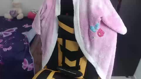 danny..........  guys I have onlyfans follow me I am new I want to share with you many things I love you online show from 09.20.25