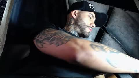 Snapshot of dante_d_angelo_ chatting on 02.07.26 dante_d_angelo_ online show from 02.07.26