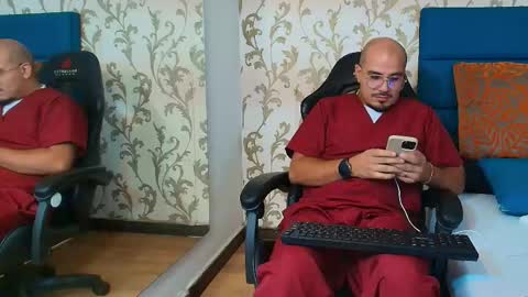 Snapshot of dante_goldt chatting on 05.15.26 Dante online show from 05.15.26