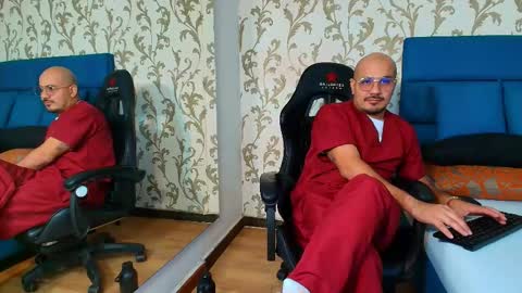Snapshot of dante_goldt chatting on 05.26.26 Dante online show from 05.26.26