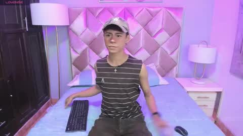 Snapshot of dante_x06 chatting on 01.13.26 dante_x06 online show from 01.13.26