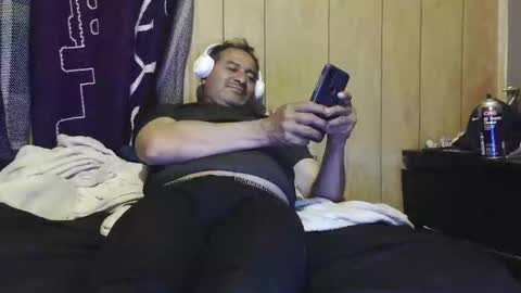 Snapshot of dantehot82 chatting on 02.18.26 dantehot82 online show from 02.18.26