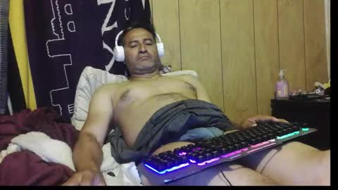 Snapshot of dantehot82 chatting on 03.11.26 dantehot82 online show from 03.11.26