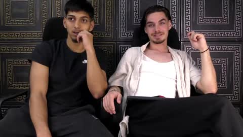 Snapshot of danterafaelo chatting on 04.27.26 Dante online show from 04.27.26