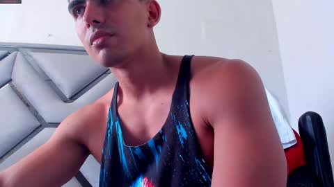 Snapshot of danterouxx chatting on 04.22.26 Dante online show from 04.22.26