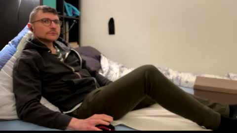 Daniel online show from 04.12.26