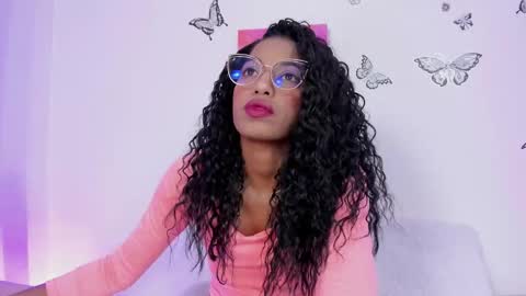 Snapshot of dany_brownie chatting on 01.27.25 hi im DanyBest Squirter here on cb online show from 01.27.25