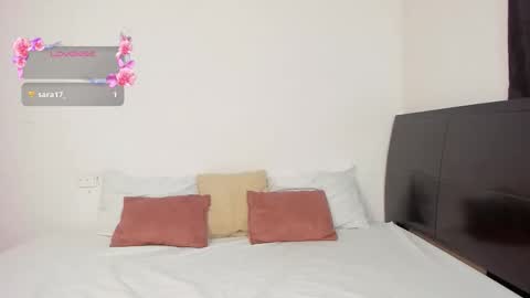 Snapshot of dany_brownie chatting on 11.08.25 hi im DanyBest Squirter here on cb online show from 11.08.25