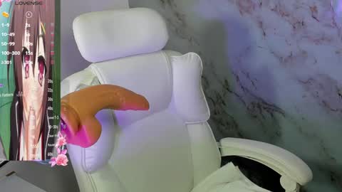 Snapshot of dany_cutee chatting on 05.25.26 dany_cutee online show from 05.25.26