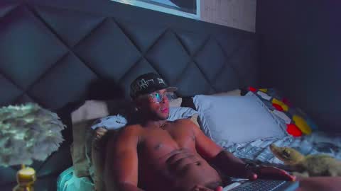 Dany online show from 12.21.25