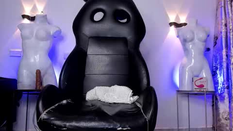 Snapshot of dany_ray20 chatting on 02.25.26 dany_ray20 online show from 02.25.26