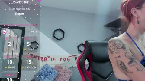 Snapshot of dany_rivera chatting on 12.13.24 Dany Rivera online show from 12.13.24