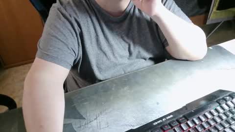 danysanchez1981 online show from 11.21.25