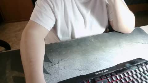 danysanchez1981 online show from 11.28.25