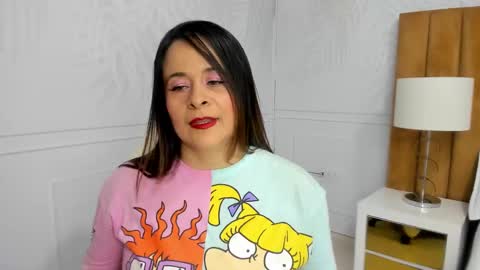 Snapshot of daphne81_ chatting on 02.20.25 Daphne online show from 02.20.25