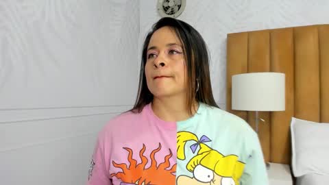 Snapshot of daphne81_ chatting on 02.20.25 Daphne online show from 02.20.25