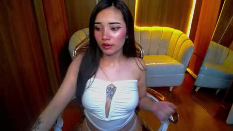 daphne_nicole_b online show from 03.03.26