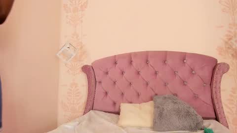 Daphne online show from 09.29.25