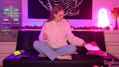 Snapshot of daphnemadison chatting on 02.05.25 Daphne Madison online show from 02.05.25