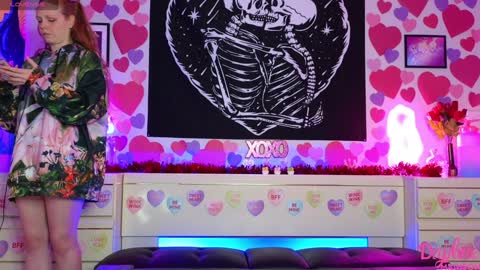 Snapshot of daphnemadison chatting on 03.04.25 Daphne Madison online show from 03.04.25