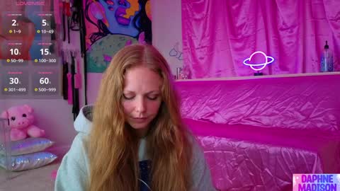 Daphne Madison online show from 02.06.26