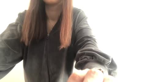 Snapshot of daphnesterlace chatting on 03.07.26 Emilia online show from 03.07.26