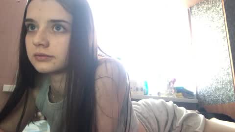 Snapshot of daphnesterlace chatting on 03.12.26 Emilia online show from 03.12.26
