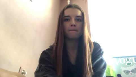 Snapshot of daphnesterlace chatting on 03.23.26 Emilia online show from 03.23.26