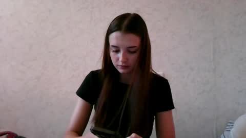Snapshot of daphnesterlace chatting on 07.12.26 Emilia online show from 07.12.26