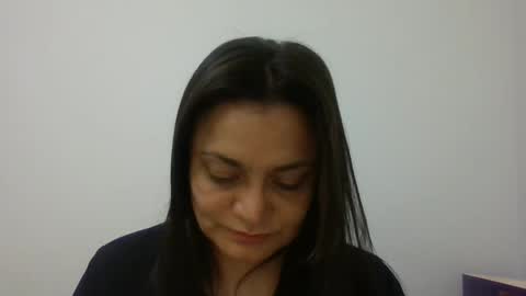 Snapshot of dapnne24 chatting on 02.14.25 dapnne online show from 02.14.25