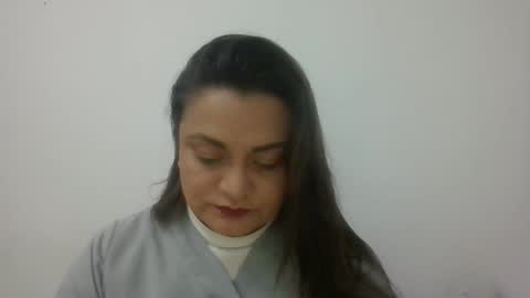 Snapshot of dapnne24 chatting on 09.09.25 dapnne online show from 09.09.25