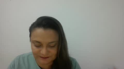 Snapshot of dapnne24 chatting on 09.10.25 dapnne online show from 09.10.25