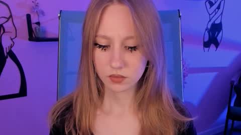 Daria Tate online show from 09.18.25