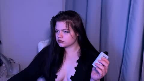 darina_wilsons online show from 01.18.26