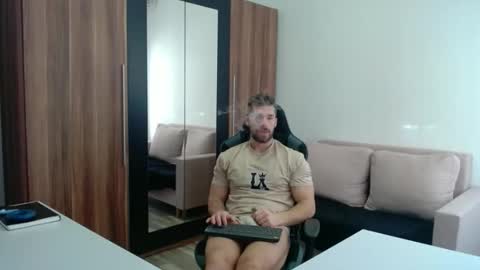 darius_94 online show from 03.19.26