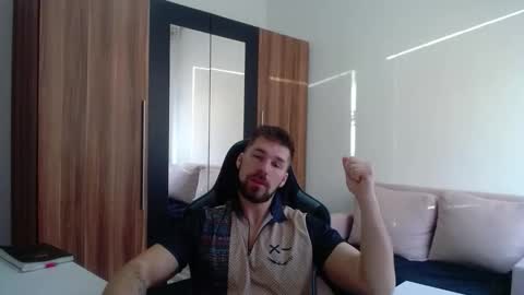 darius_94 online show from 04.03.26