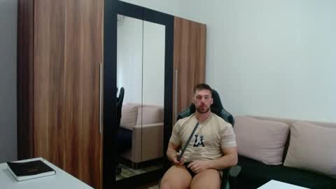 Snapshot of darius_94 chatting on 04.25.26 darius_94 online show from 04.25.26