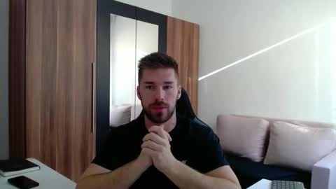 Snapshot of darius_94 chatting on 05.06.26 darius_94 online show from 05.06.26