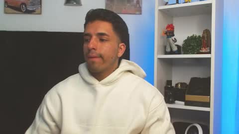 Snapshot of darius_phoenix chatting on 01.24.25 Darius Phoenix online show from 01.24.25