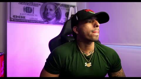 Snapshot of darius_phoenix chatting on 02.17.25 Darius Phoenix online show from 02.17.25