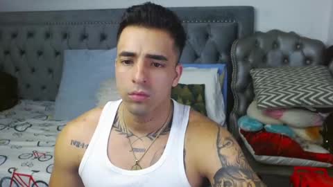 Snapshot of darius_phoenix chatting on 02.26.25 Darius Phoenix online show from 02.26.25