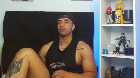 Snapshot of darius_phoenix chatting on 03.02.25 Darius Phoenix online show from 03.02.25