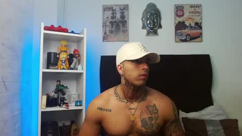 Snapshot of darius_phoenix chatting on 03.07.25 Darius Phoenix online show from 03.07.25