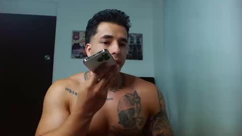 Snapshot of darius_phoenix chatting on 09.11.25 Darius Phoenix online show from 09.11.25