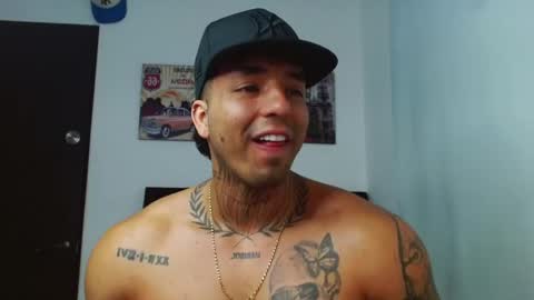 Snapshot of darius_phoenix chatting on 09.18.25 Darius Phoenix online show from 09.18.25